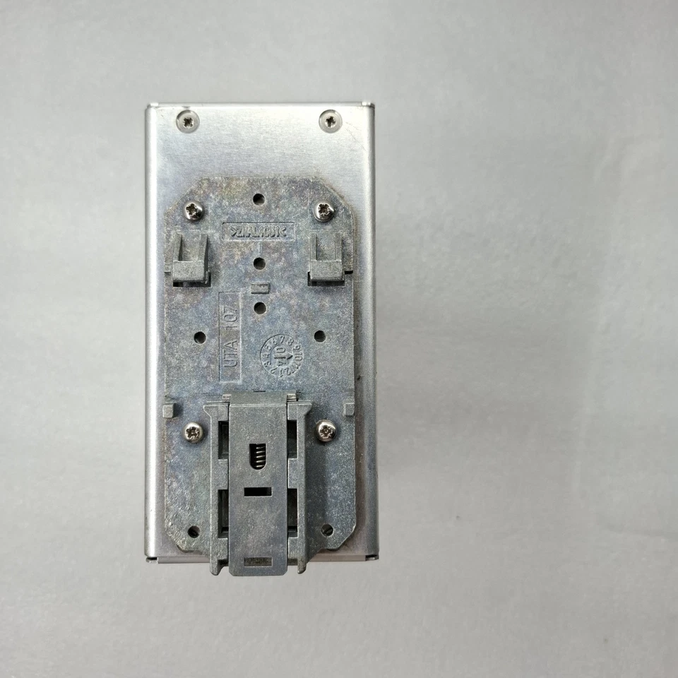 PHOENIX CONTACT QUINT-DC-UPS/24DC/20 24VDC 20A (USED)